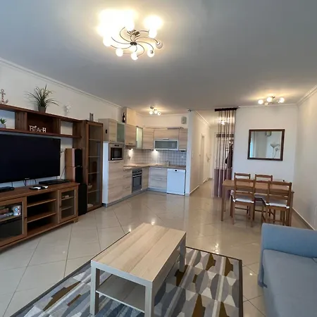 Summer Vibe - Ground Floor Apartment Siofok