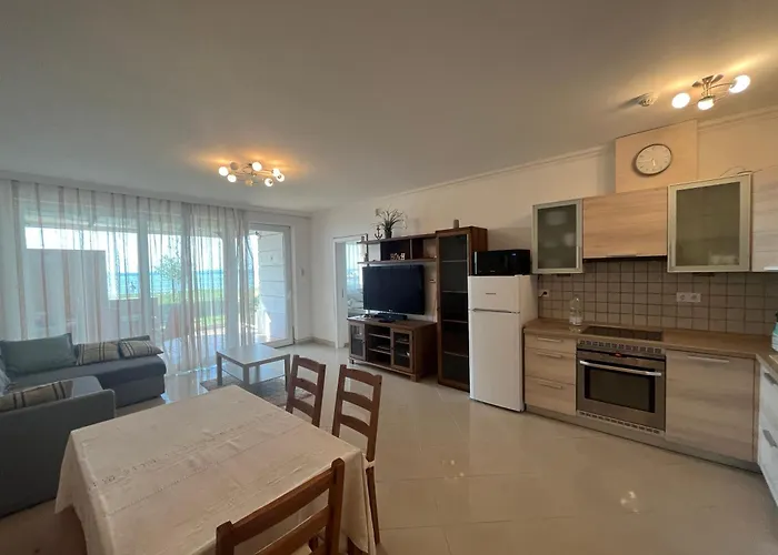 Summer Vibe 2 Ground Floor *